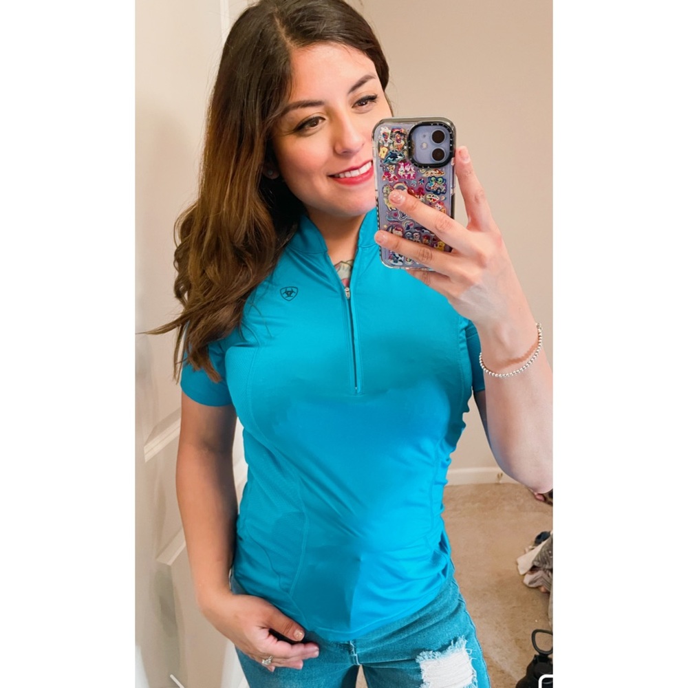 Ariat golf tshirt